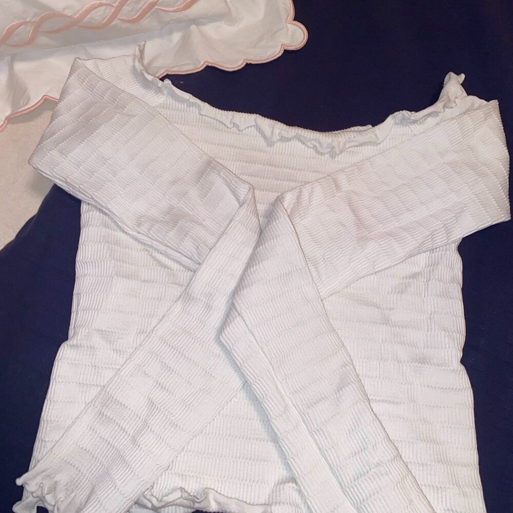 Bright White Off the Shoulder Seemless Cinching Top